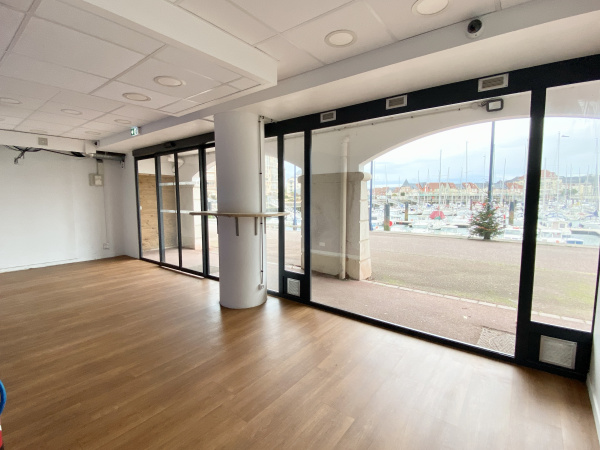 Location Immobilier Professionnel Local commercial Dives-sur-Mer 14160